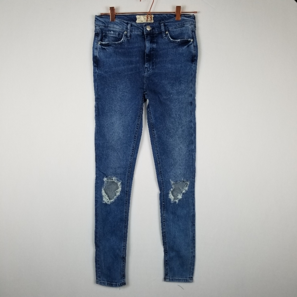 Free People Busted Knee Skinny Jeans Size 28